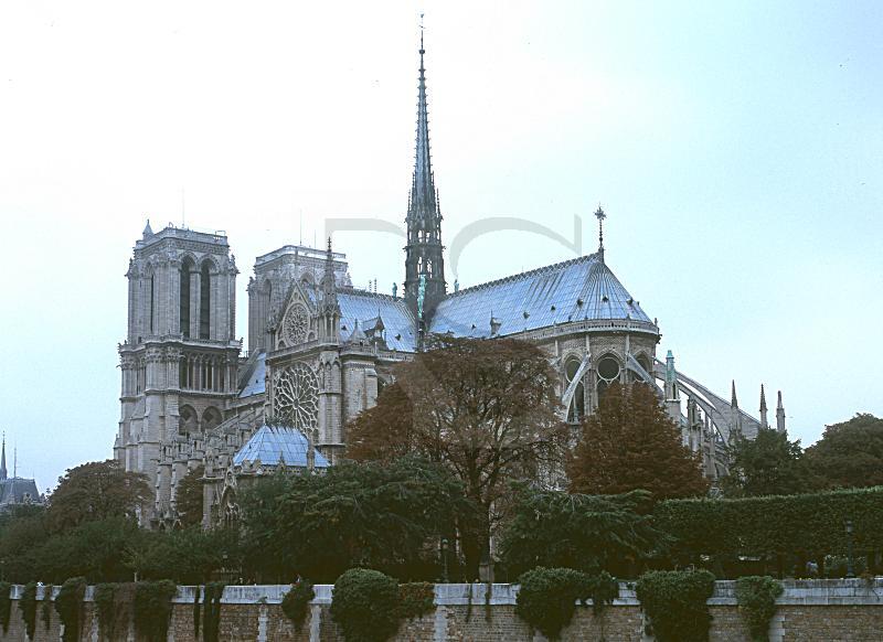 Notre Dame Cathedral, Exterior 1