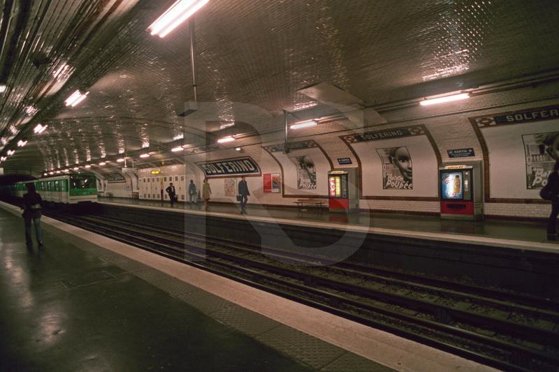 Solferino Station, Paris Metro Keywords: paris,france,underground,subway 