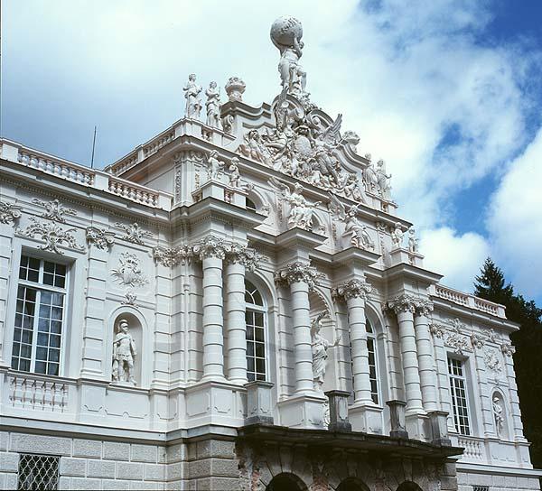 Linderhof Castle, Exterior