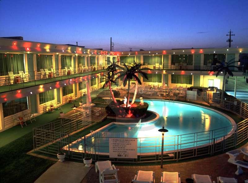 Carribean Motel 2