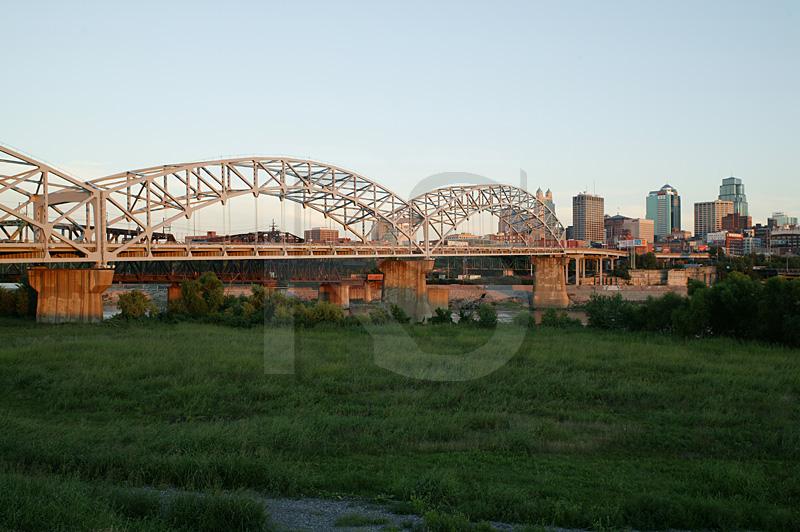 Kansas City Broadway Bridge 1