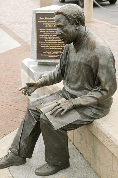 Kunta Kinte-Alex Haley Memorial
