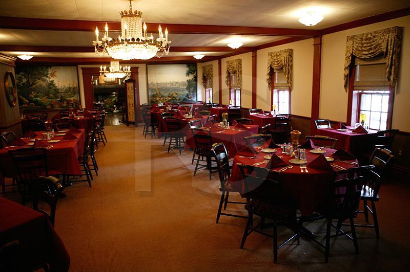 Robert Morris Inn, Dining Room