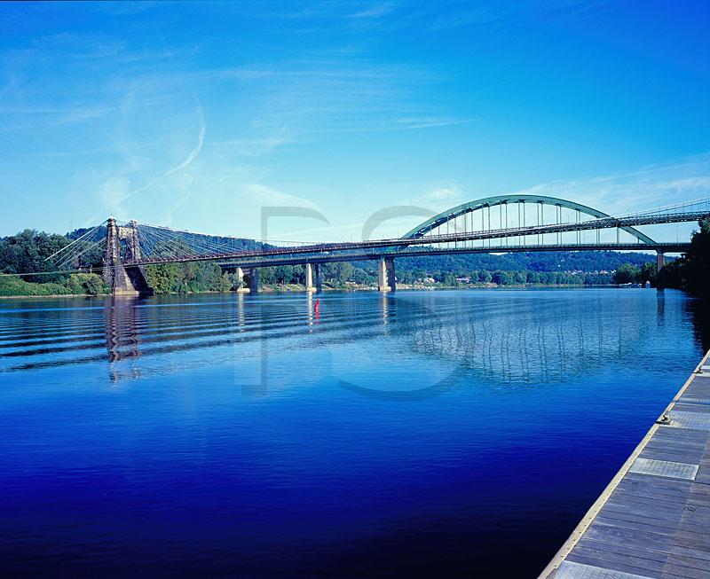 Wheeling Suspension Bridge And Fort Henry Bridge