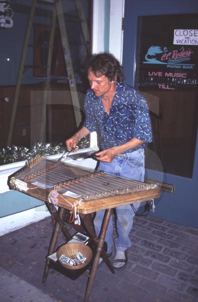 Hammer Dulcimer