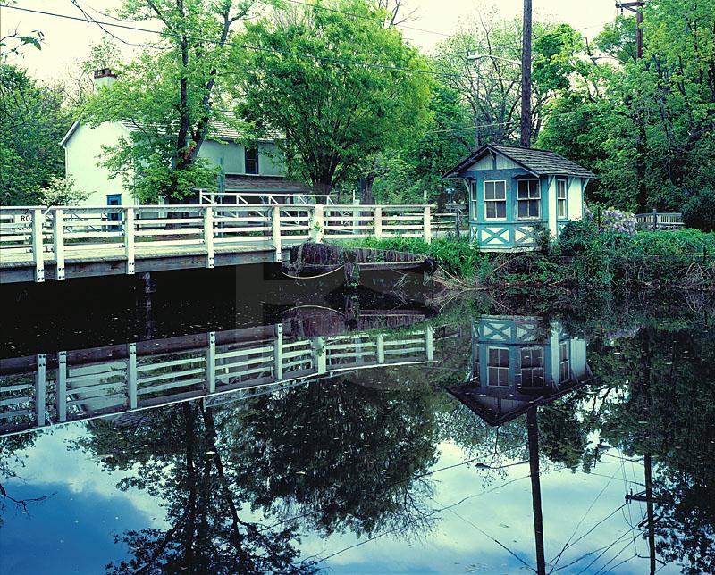 Bridge, Canal House and Bridge Tender's Building, Delaware and Raritan Canl
