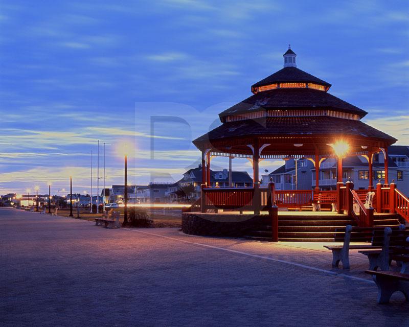 Fifth Avenue Gazebo and Boardwalk