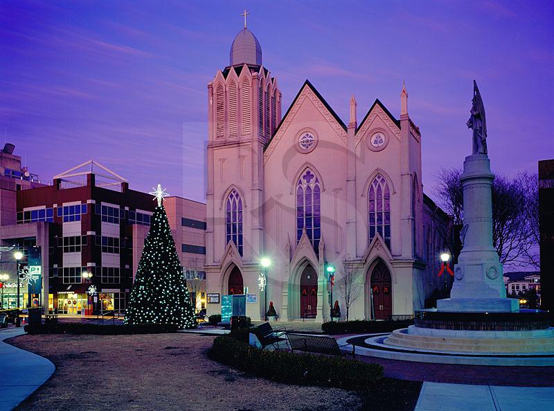 Monument Square and Holiday Decorations 2