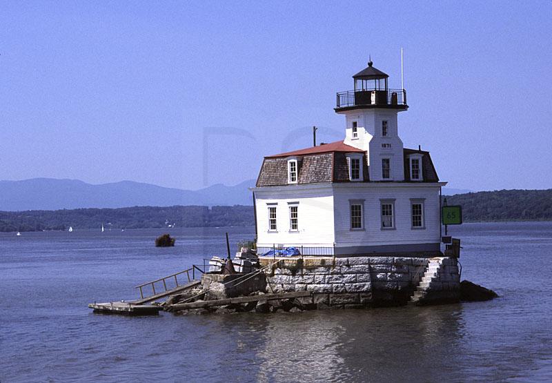 Esopus Meadows Lighthouse, Hudson River