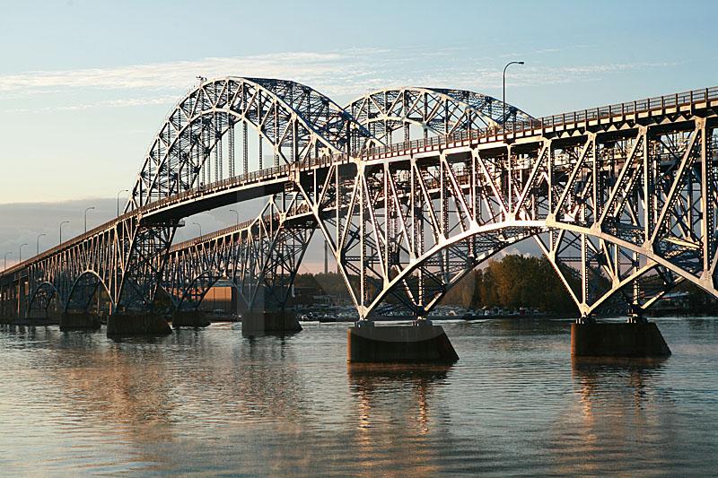 South Grand Island Bridge