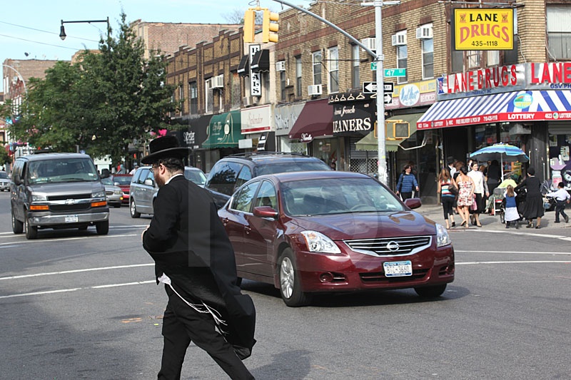 13th Avenue Boro Park 3