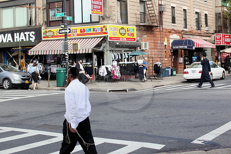 13th Avenue Boro Park 4