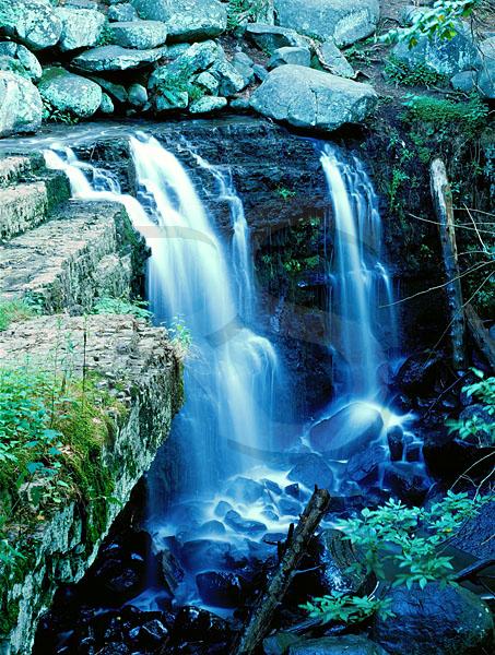 Waterfall, Ringing Rocks Park
