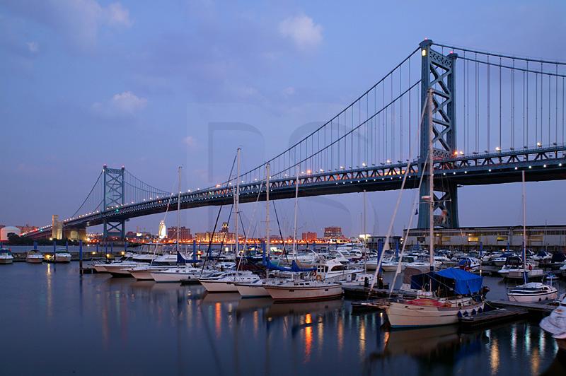 Ben Franklin Bridge And Pier 19 Marina