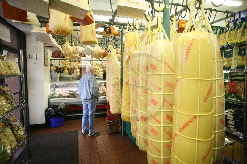 Italian Market, Big Cheese
