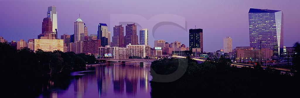 Philadelphia Skyline 2009 Panoramic 1