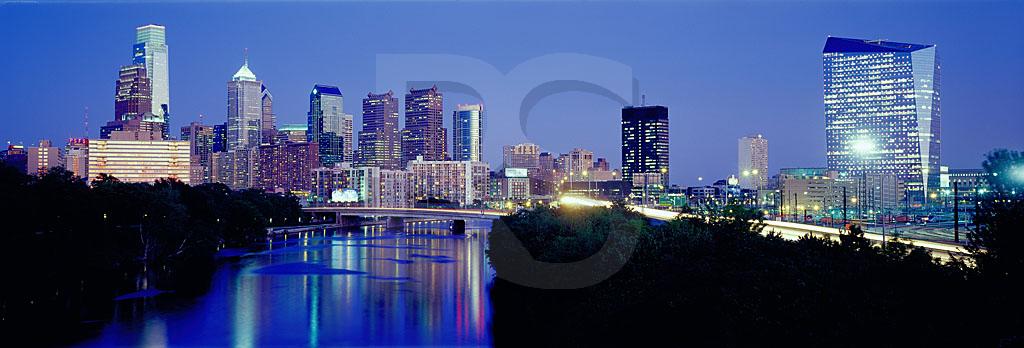 Philadelphia Skyline 2009 Panoramic 2