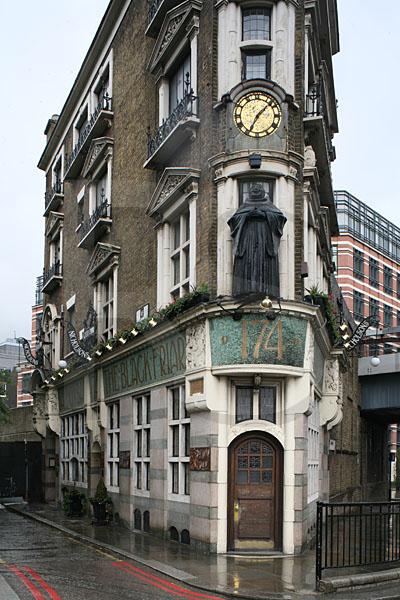 The Black Friar Pub 2