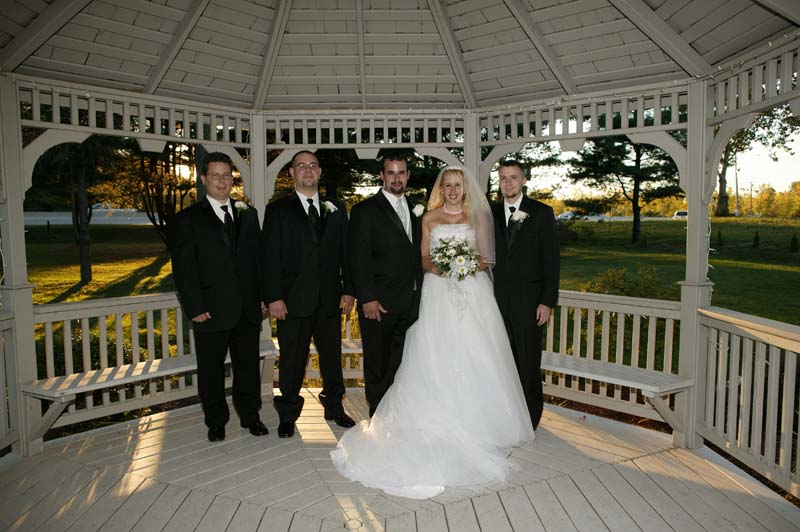 JulieAndTony0137.jpg