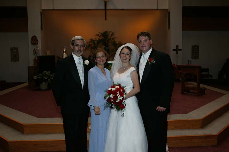 ReneeAndTommy0254.jpg