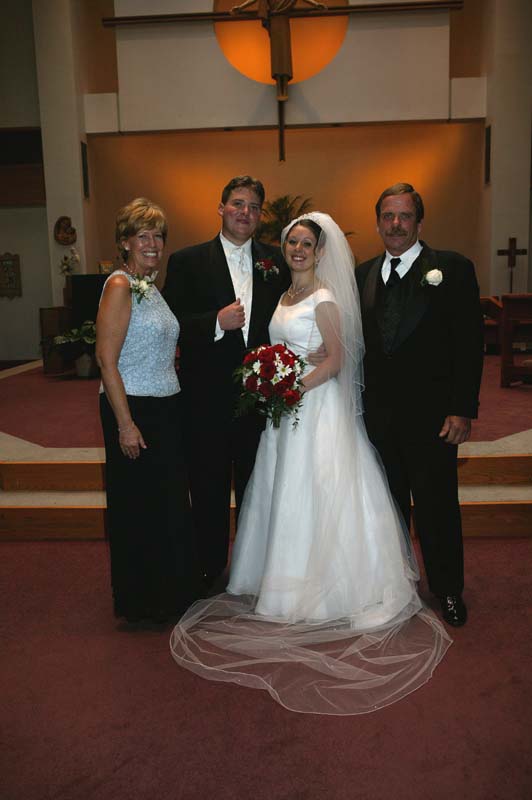 ReneeAndTommy0269.jpg