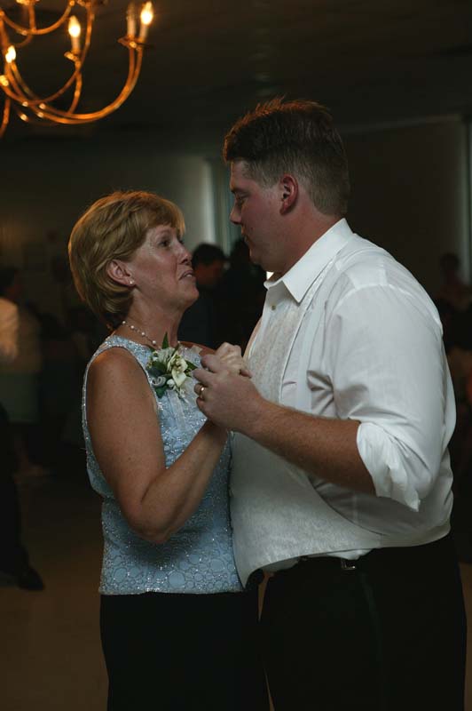 ReneeAndTommy0440.jpg